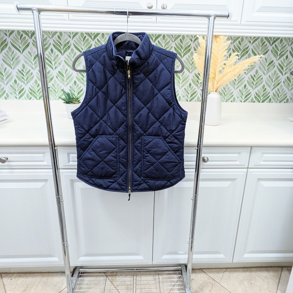 J. Crew Factory Puffer Classic Vest Navy Blue Medium - Picture 2 of 6